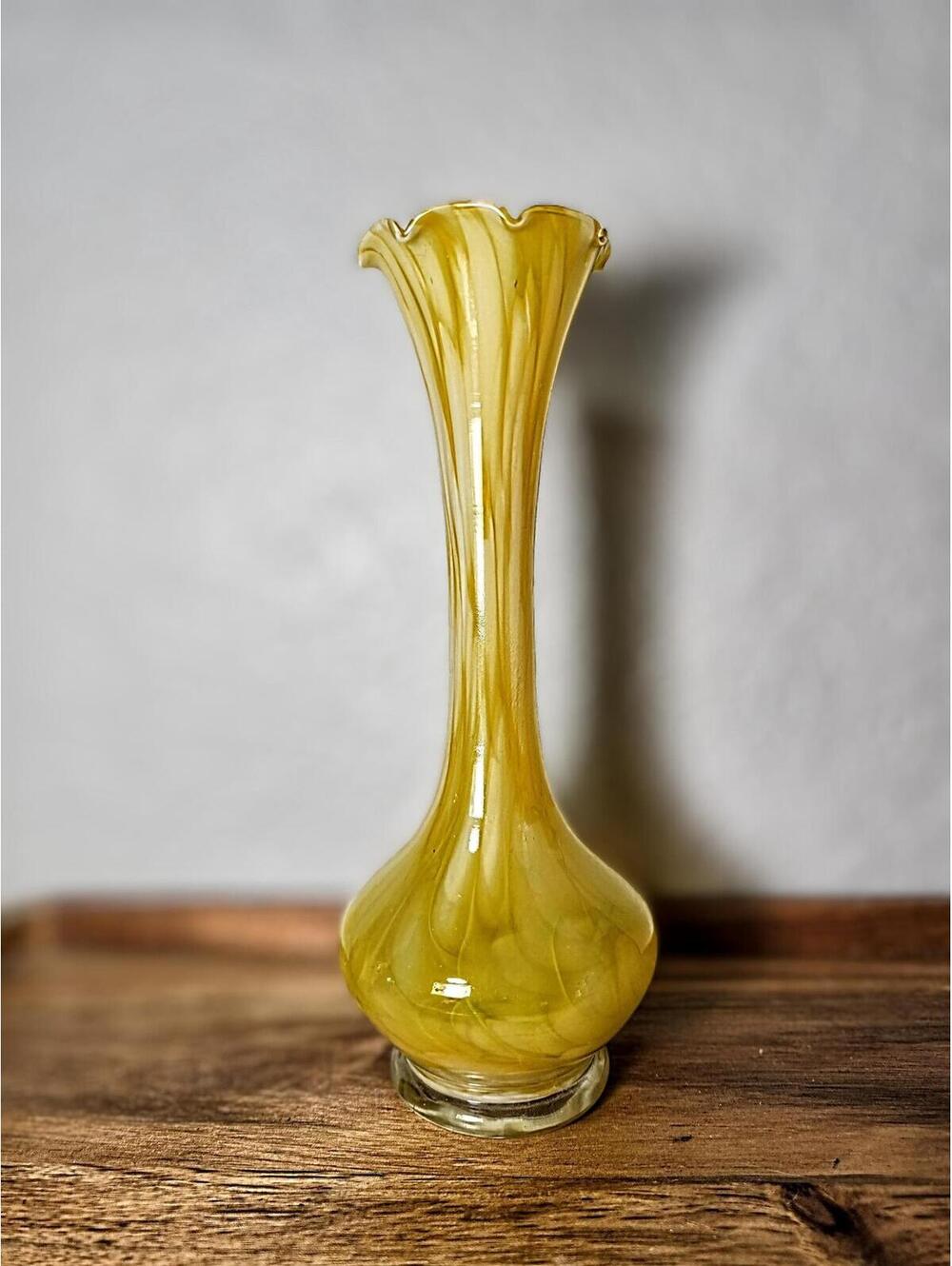Vintage Hand-Blown Yellow Swirl Art Glass Bud Vase Ruffled Rim - Picture 5 of 5
